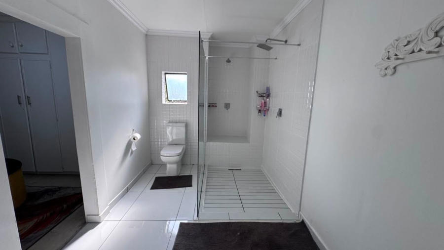 5 Bedroom Property for Sale in Royldene Northern Cape